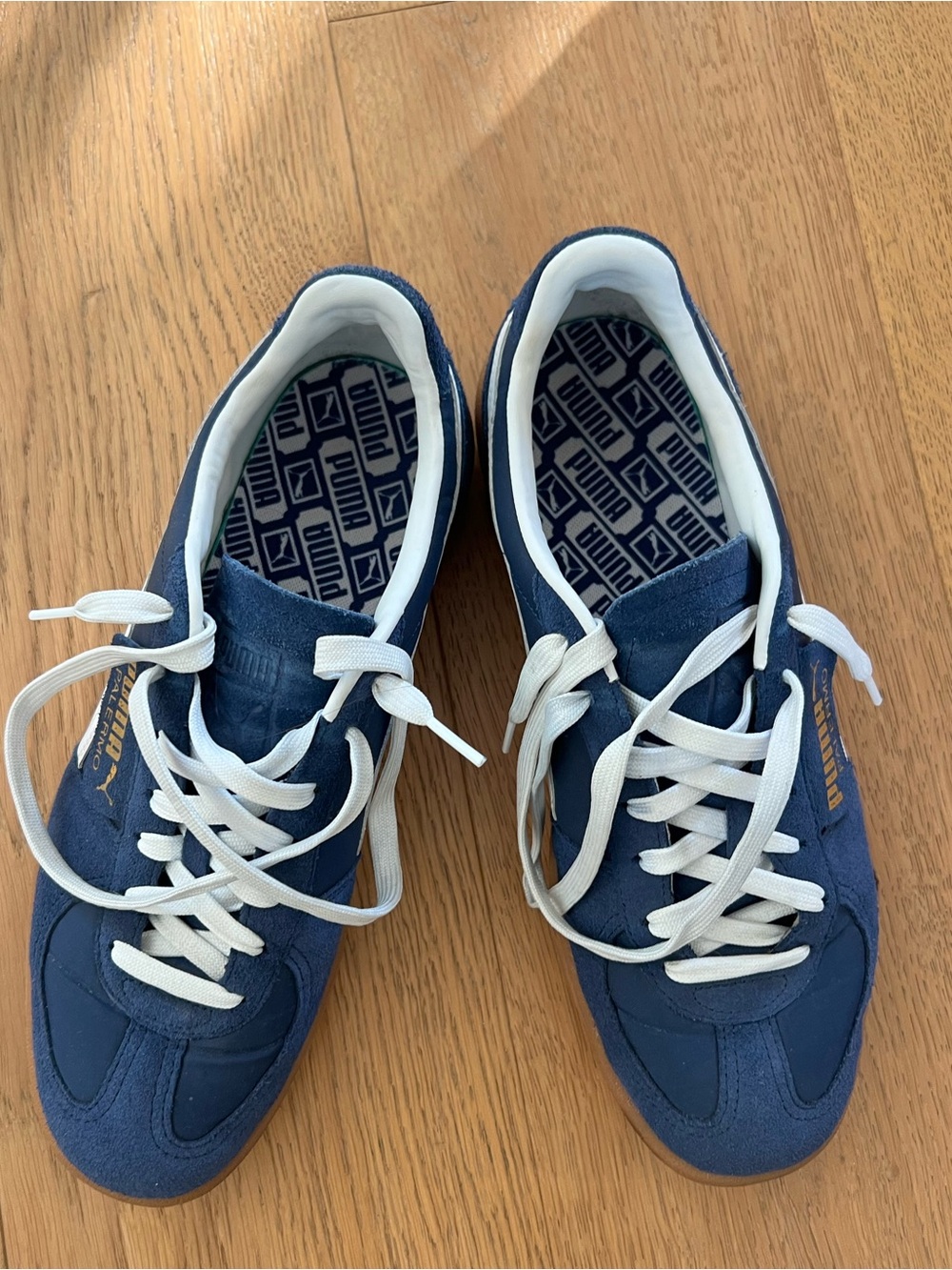 Puma Palermo Men’s Navy Suede Sneakers with White Laces and Gum Sole - Picture 6 of 10